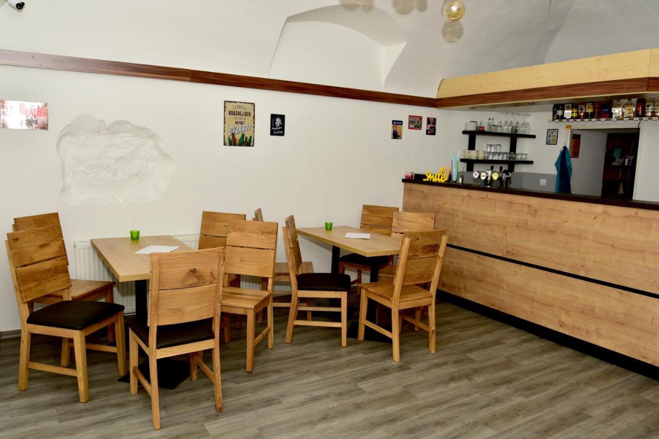 Penzion Oso Vrbov Exterior foto