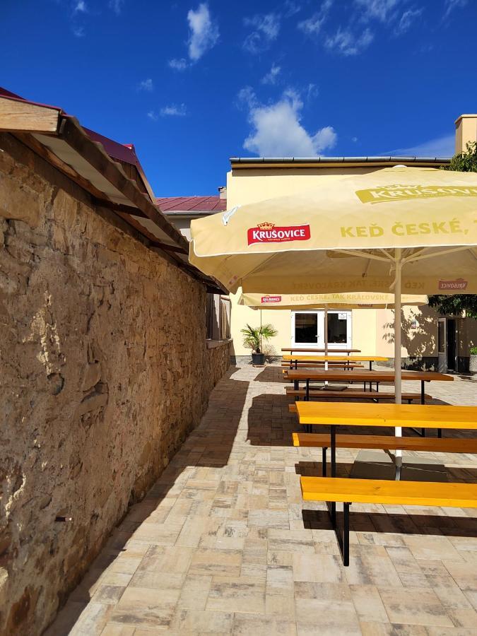 Penzion Oso Vrbov Exterior foto